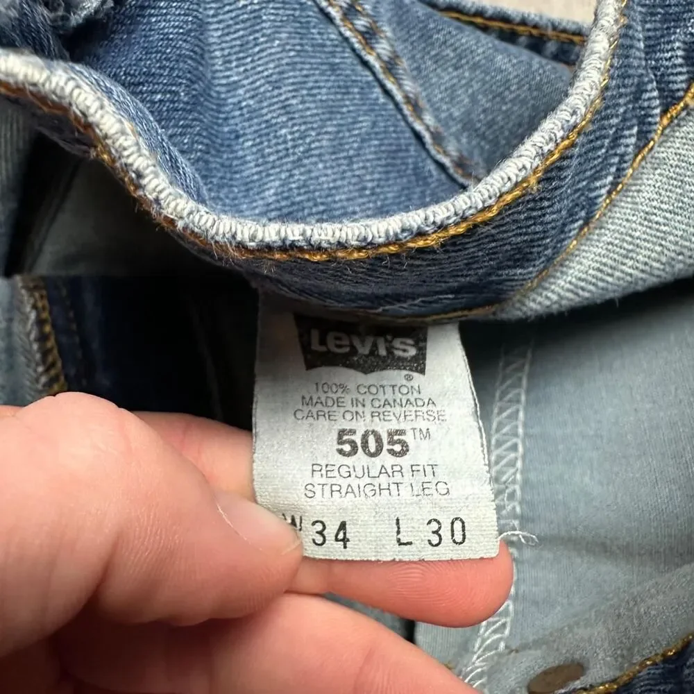 Levi-s Men's Blue and Navy Jeans
